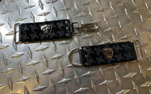 Cheval Belt Hounds Tooth